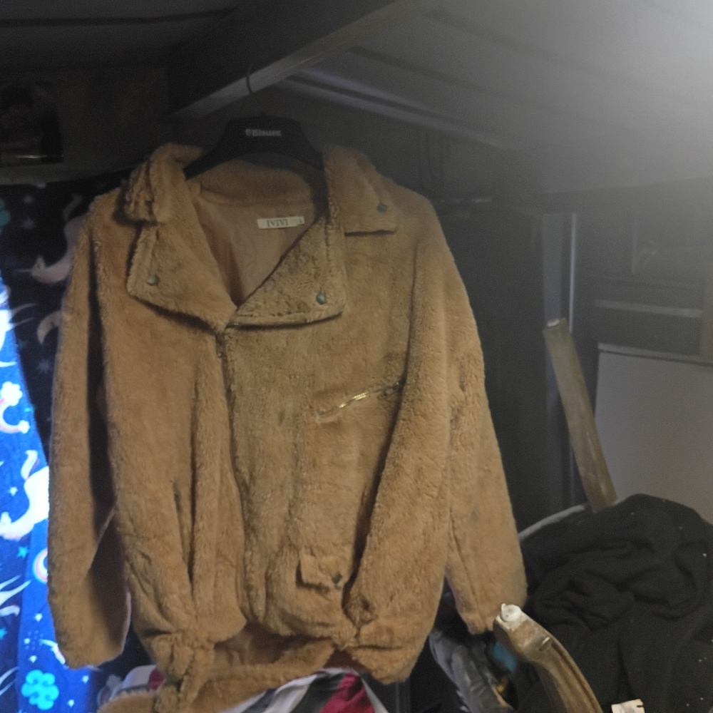 Women's Tan Faux Fur Jacket